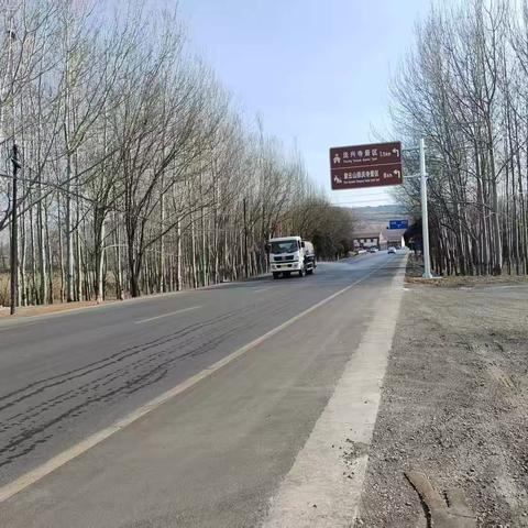 聚力攻坚，路域焕新 ‍—慈林镇全力做好道路沿线卫生整治工作