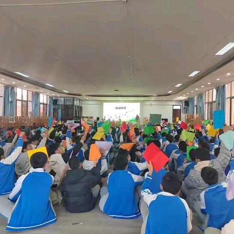 【多彩校园】点亮心灯 护航成长