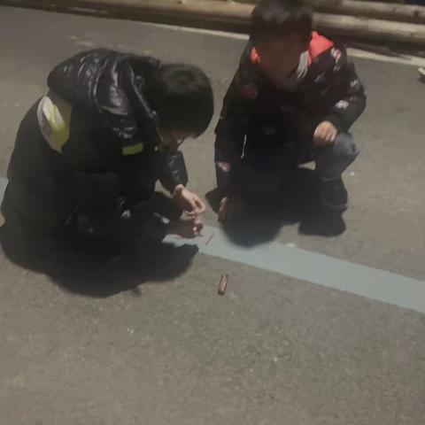 海口市第二十七小学五年级六班孟佳齐同学春节活动-放烟花和野炊