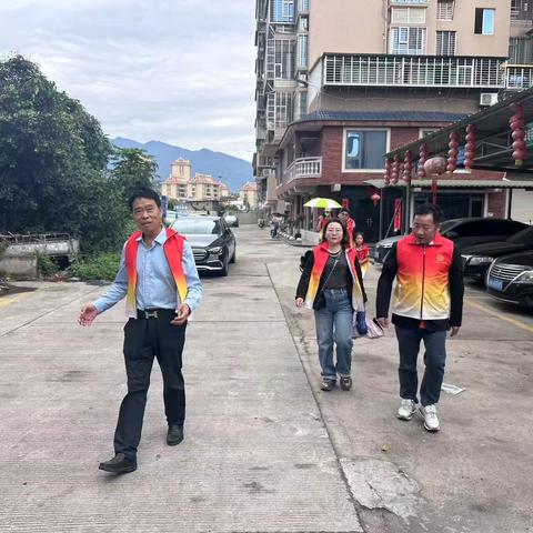 公益传递温暖 烛光点亮希望