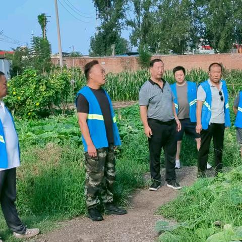 “心系群众暖冬，勘察供暖先行”