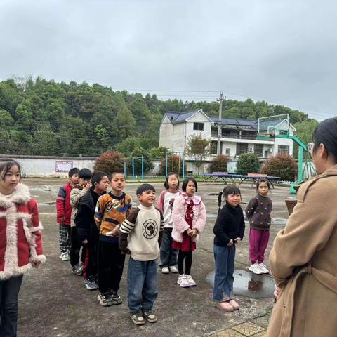 珍爱生命，预防溺水---上坊教学点举行2024防溺水安全教育启动仪式