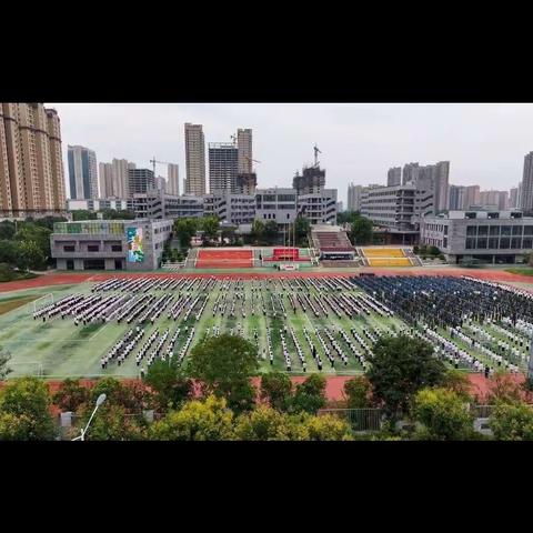 伯阳学校八一班军训风采展示