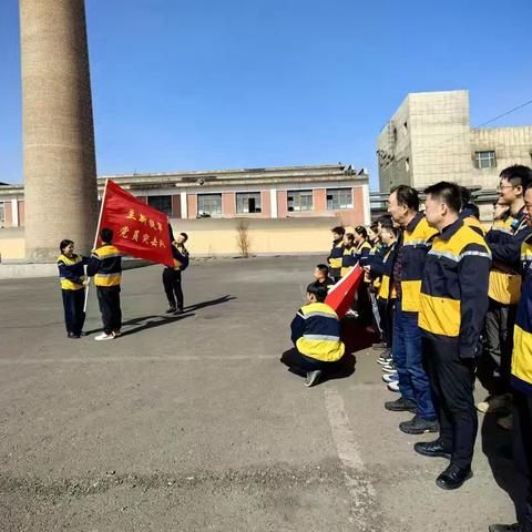 “满格” 战斗力  龙虎青年开足马力换器材