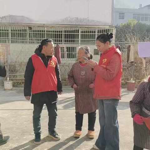 【情暖乡村，年审到家】 ——朱田村文明实践站助力老年朋友轻松完成养老保险认证