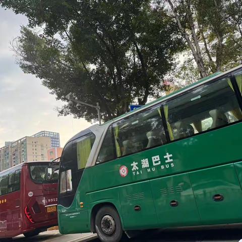 体验农耕之乐，拥抱自然之美———记富民小学一（5）班博罗古石龙研学之旅