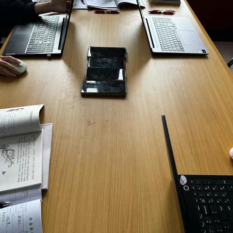 撷一束光阴 赴研思之约 ——八年级语文组第四周教研活动纪实 ‍