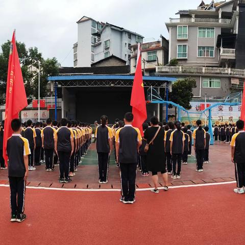 军中来稿!一键查询古丈民中学生军训现状（第二天）