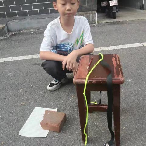 饶雨凡的简篇