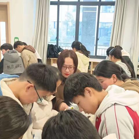 校际交流，笃行致远———德爱中学教师团队莅临铅山县实验中学指导“先学后教过关课”