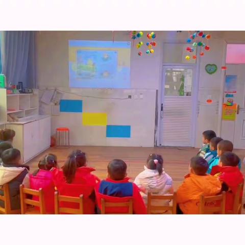 与小朋友一周的精彩相伴留下了许多暖心的回忆让我们一起来回顾下这上一周的精彩瞬间吧🌹