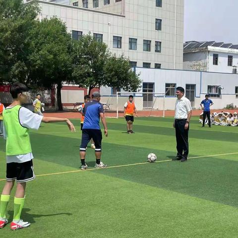 北辛中学“校长杯”校园足球联赛开幕啦