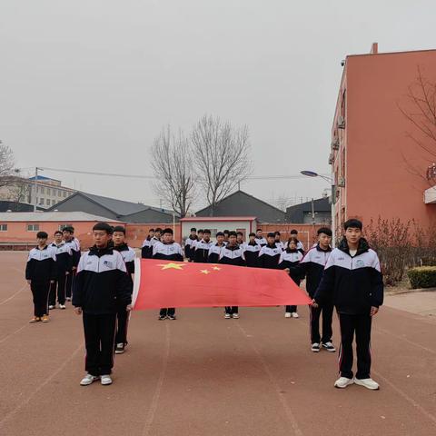 “双争”进行时 | 临漳县职教中心举行“学习雷锋精神，践行时代使命”主题升旗仪式