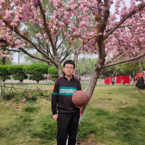 以实践为笔，绘夏日长卷 ——2025年暑假特色作业风采展