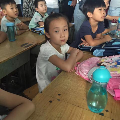 我的小学成长纪念册