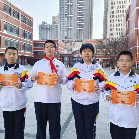 喜报：友谊中学学子在唐山市青少年科技创新大赛与路南区青少年科技创新大赛中荣获佳绩