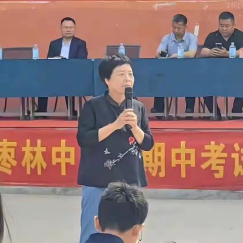 魏县一中张瑞荣校长到白枣林中学指导工作