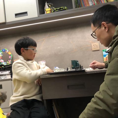 一起下国际象棋