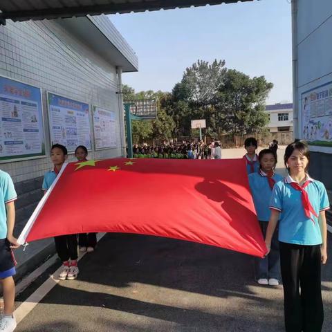运动点燃激情，活力洋溢校园——楼古小学第一届秋季运动会