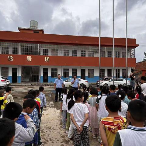 筑牢网络安全   共建和谐校园——浠水县第七实验小学河口校区邀请法治副校长来校开展法治宣传教育活动