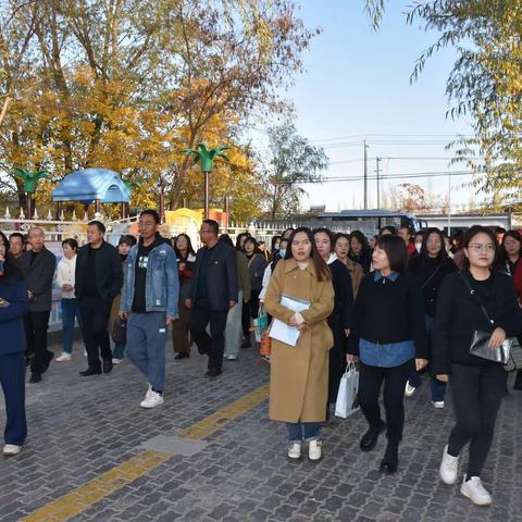 “观摩学习促发展 砥砺前行谱华章”——金银滩复兴学校迎接利通区“互联网+教育”骨干人才培养对象培训项目观摩访学纪实