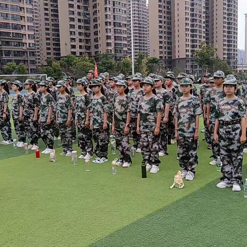 2322班军训第三天 ——年少正当时，青春待起航
