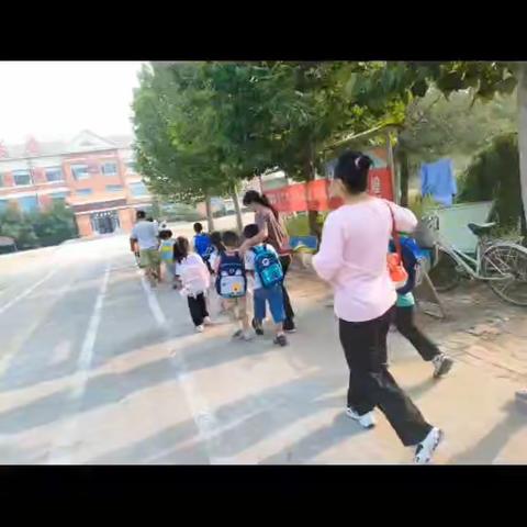 扬帆起航，筑梦未来——禹城市伦镇中心小学2023秋开学典礼暨新一年级入学仪式纪实