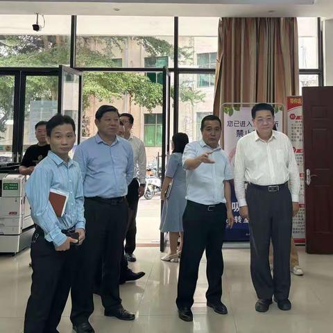 县政协党组书记、主席陈家江到联系点单位走访调研