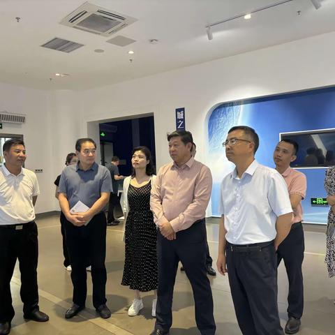 余干县政协调研组到陵水考察调研