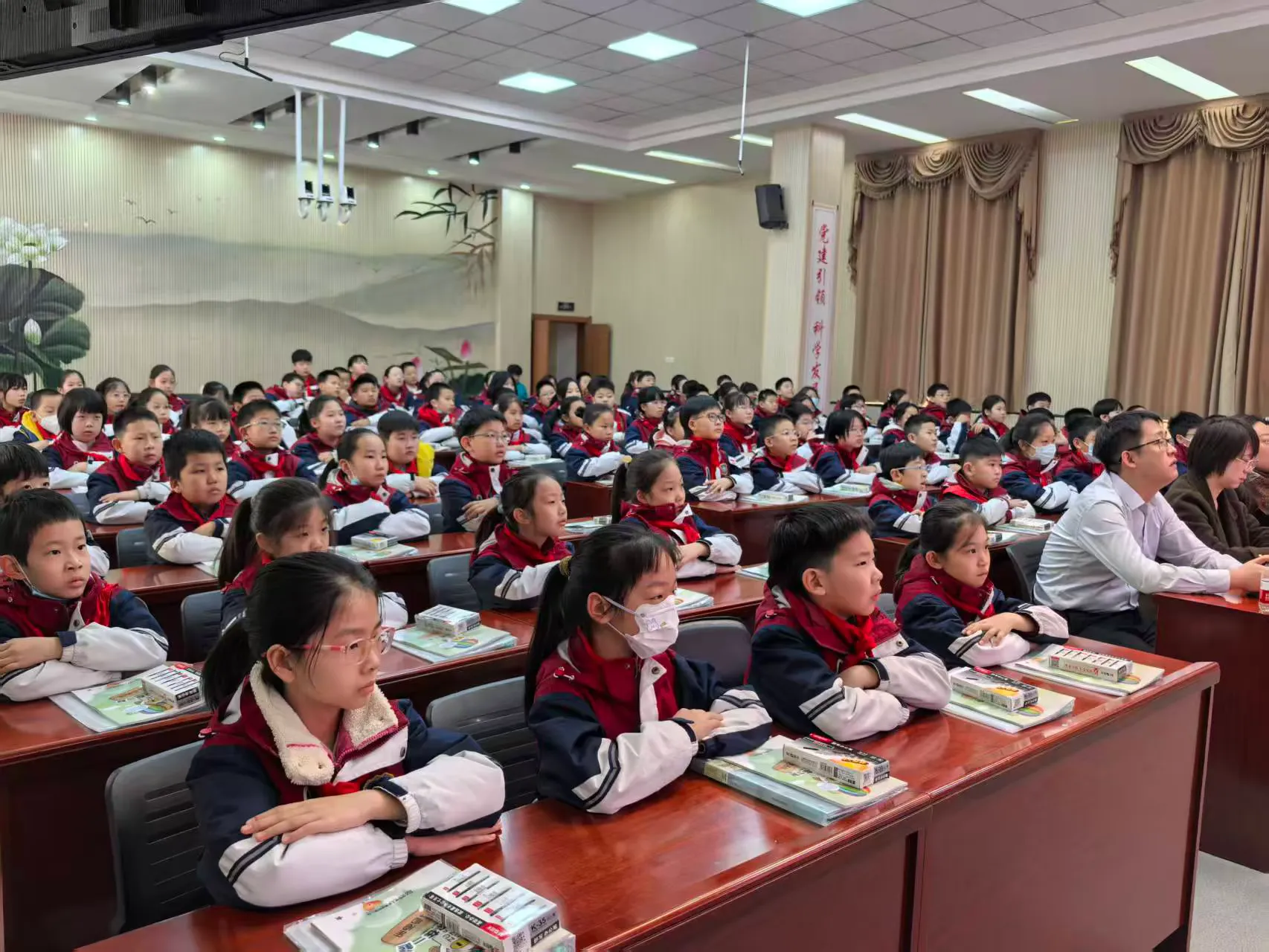 简篇-“核”你相遇,“冀”语未来——石家庄市维明路小学核能科普进校园