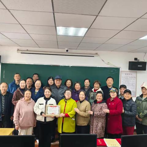 重阳暖意融弦乐，二胡中级 2 班喜获 “大满贯” 荣誉