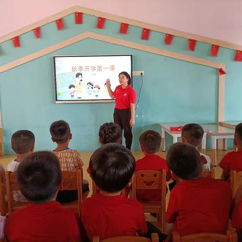 朵朵三班第一周主题活动《我升大班啦》课程回顾！以下是孩子本周在幼儿园的学习内容，一起来看看吧。