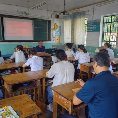 家访暖人心，共育促成长---防山镇南河套小学大家访活动