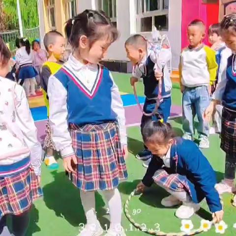 铁建丽苑幼儿园芒果二班一周精彩瞬间