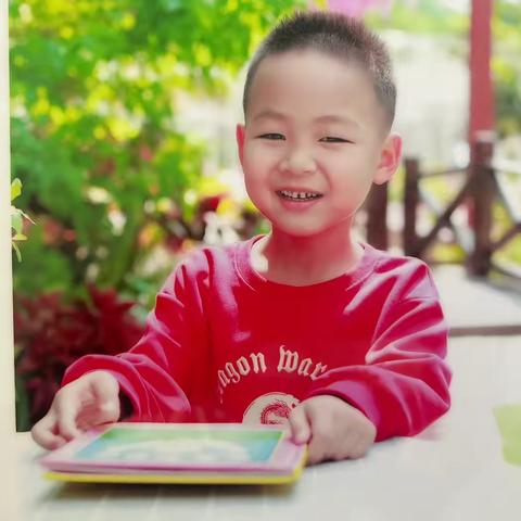 我的童年记忆—-莫炳辰