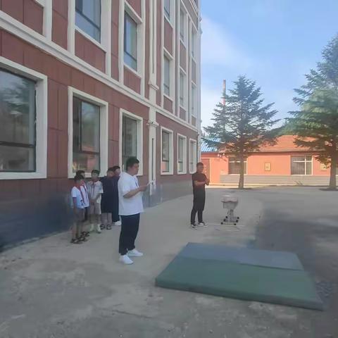 小城子镇第二中心小学校防溺水消防演练活动纪实