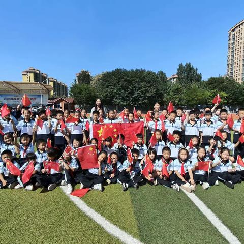 迎国庆，我为祖国唱赞歌——平邑第五实验小学2年级9班