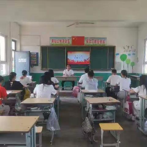 立德树人，教师为先----张桥镇岗陵寺小学师德宣誓仪式