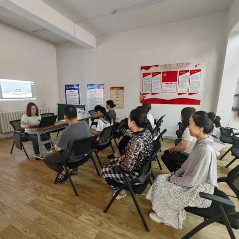 凝聚巾帼力量 提升“她”能力—松园社区妇联开展提升能力培训