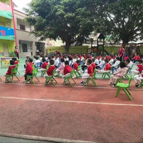 【经开区民安街道幼儿园】小班记录幼儿园精彩的回顾