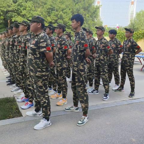 军训，遇见更好的自己！