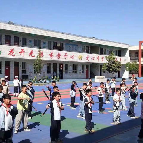 殷都区曲沟镇北曲沟小学武术社团