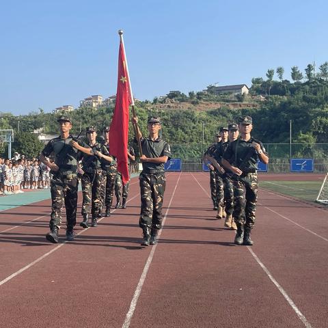 强国有我，未来可期——宜昌市夷陵区东湖小学开展一年级新生军训活动