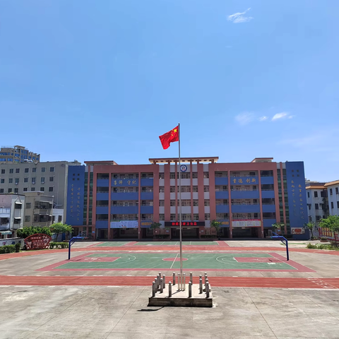 心河“桥”架师道勤  恰似“东”风吹面新 ——桥东小学新入职教师教学常规专项视导纪实