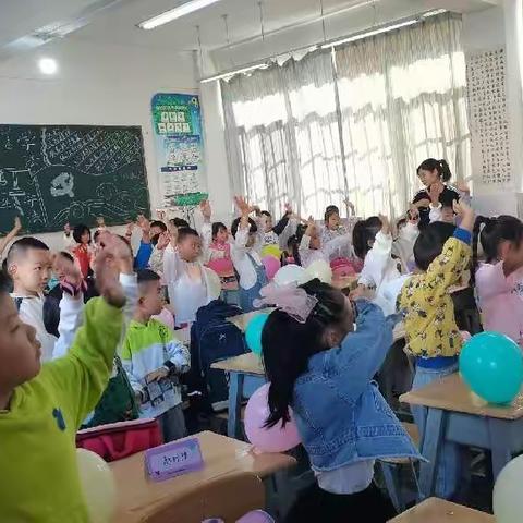 快乐学拼音   “音”你而精彩