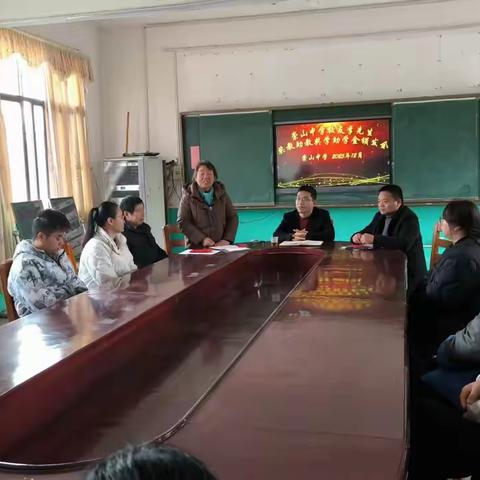 情系桑梓润桃李   爱心如泉育栋梁 ——崇山中学隆重举行乡贤李武跃先生助学奖学助教奖教基金发布会