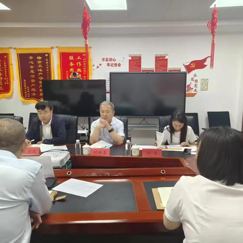 乌兰察布分行副行长冀云波一行赴兴和支行调研指导工作