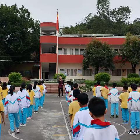 睦洲镇黄布小学