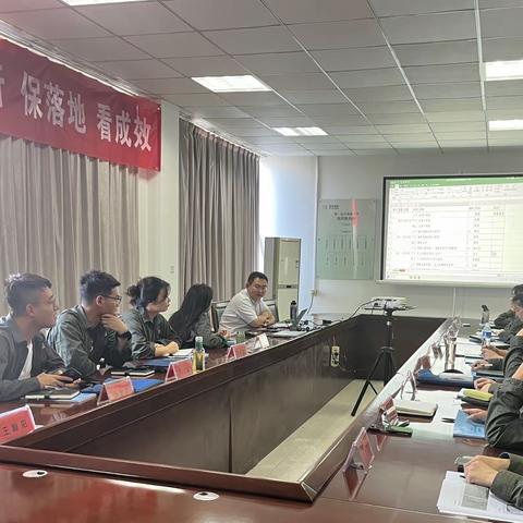 河南送变电2022届员工现场培训（运维检修篇）——金秋爬塔瞰线路，奋发勤耕常思量
