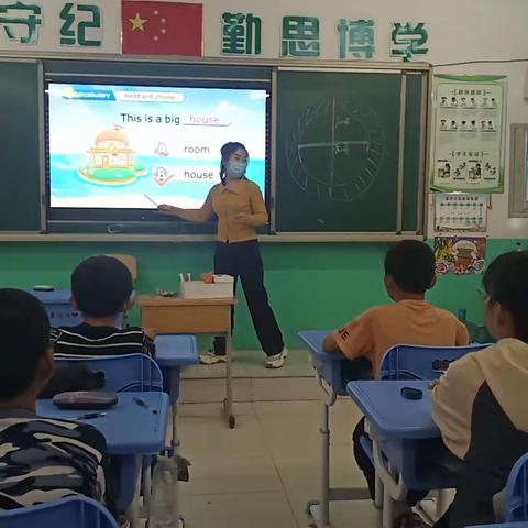 七彩课堂促双减